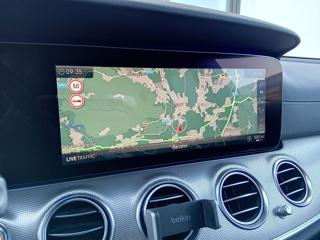 MERCEDES-BENZ E 220 usata, con Fendinebbia