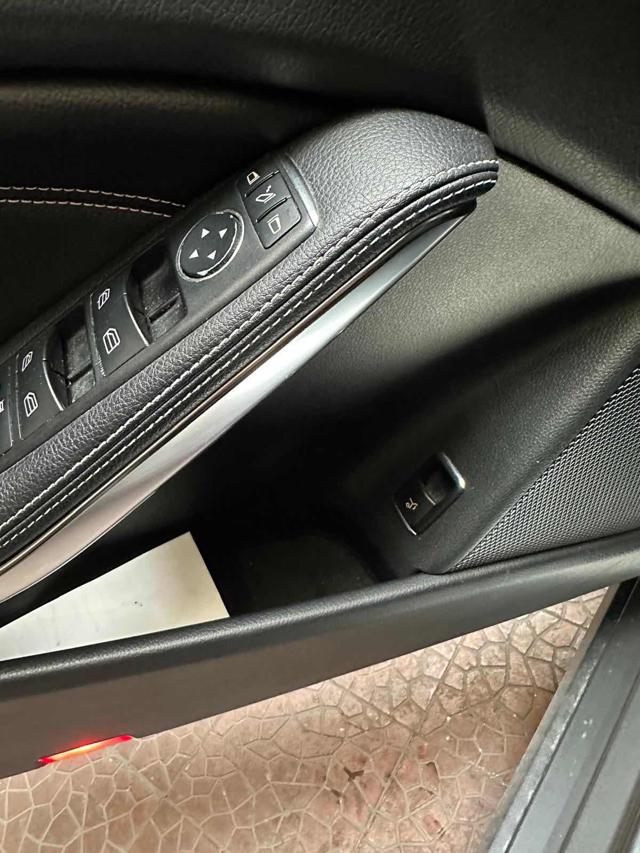 MERCEDES-BENZ GLA 200 usata, con Bracciolo