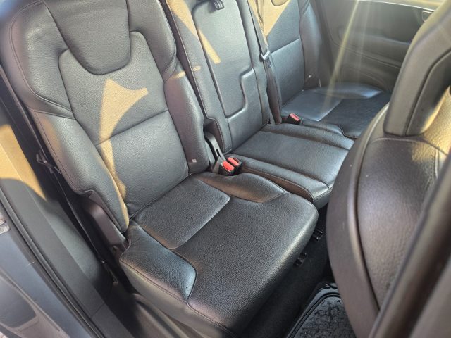 VOLVO XC90 usata, con Freno di stazionamento elettrico