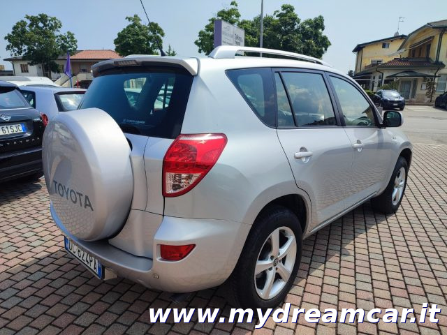 TOYOTA RAV 4 usata 32