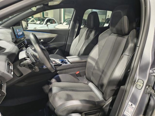 PEUGEOT 3008 usata, con Climatizzatore