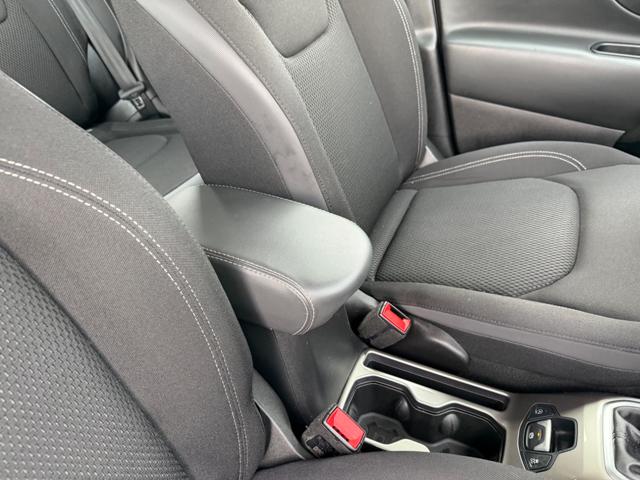 JEEP Renegade usata, con Autoradio digitale