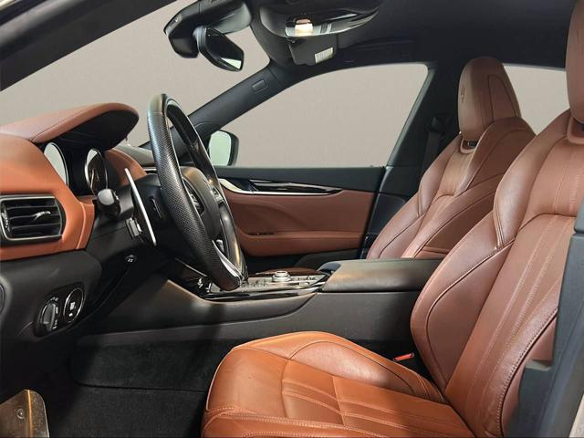 MASERATI Levante usata, con Cerchi in lega