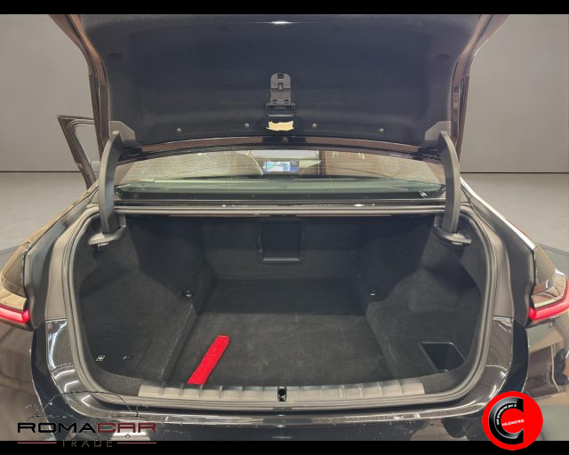 BMW 740 usata, con Bluetooth