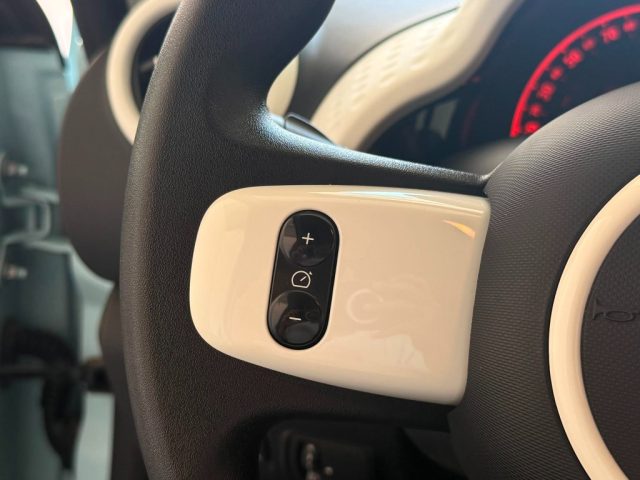 RENAULT Twingo usata, con Sensore di pioggia