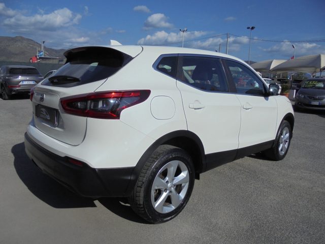 NISSAN Qashqai usata, con Bracciolo