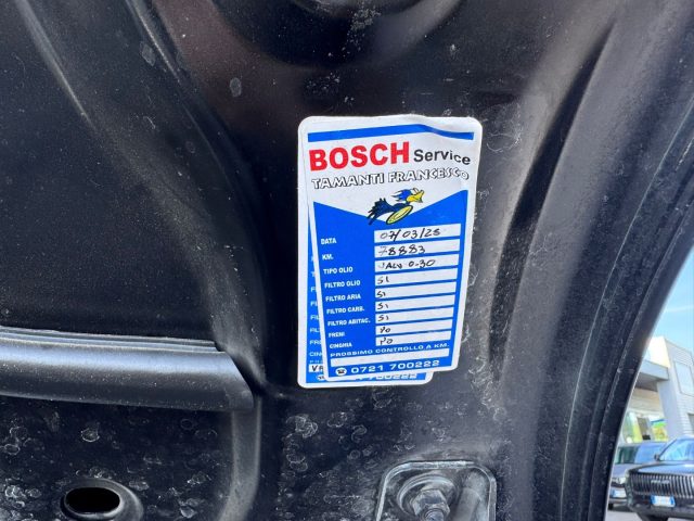 LAND ROVER Range Rover Evoque usata, con Touch screen