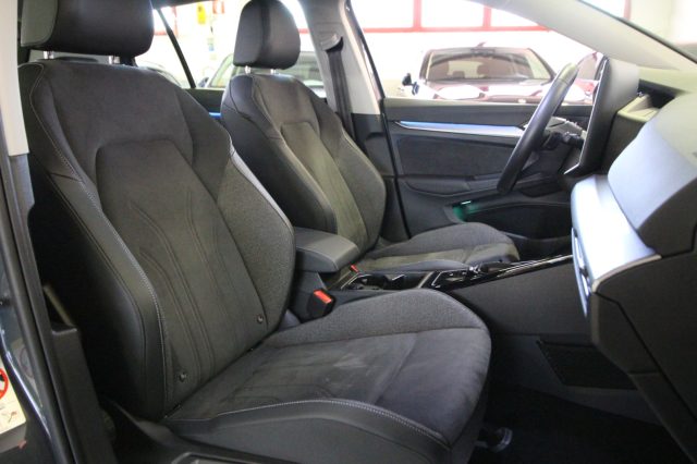 VOLKSWAGEN Golf usata, con Sistema di navigazione