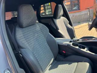 PEUGEOT 3008 usata, con Sedile posteriore sdoppiato