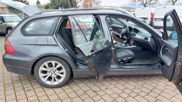 BMW 318 usata, con Fendinebbia