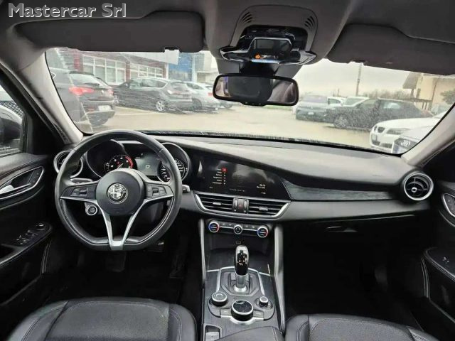 ALFA ROMEO Giulia usata, con Climatizzatore