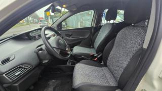 LANCIA Ypsilon usata, con Volante in pelle