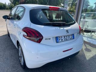 PEUGEOT 208 usata, con Cruise Control