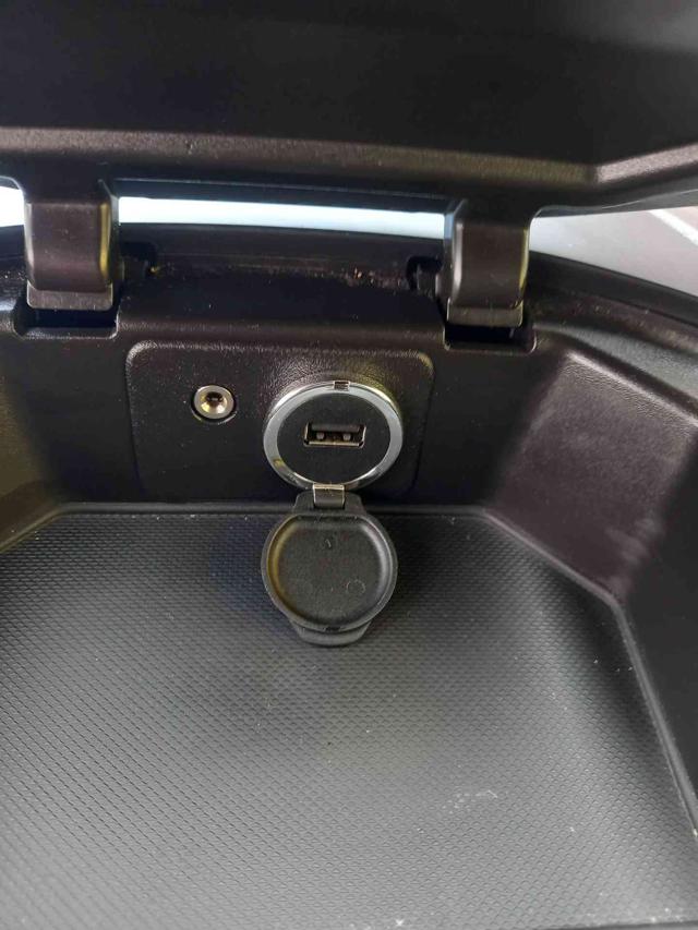 FORD Transit Courier usata 17