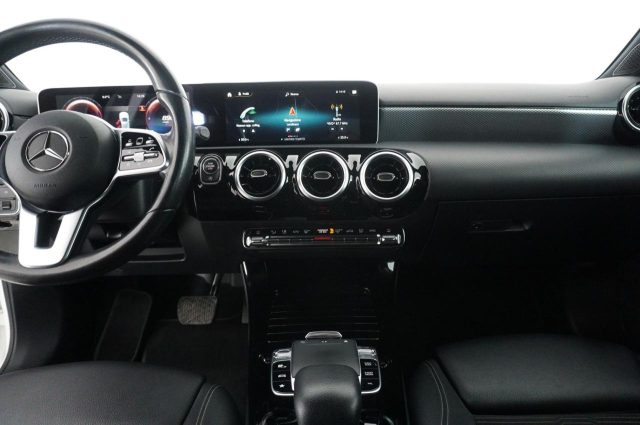 MERCEDES-BENZ A 180 usata, con Chiusura centralizzata