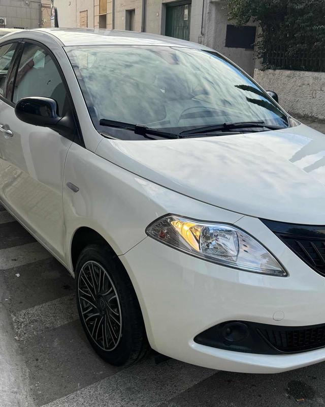 LANCIA Ypsilon usata, con Airbag Passeggero