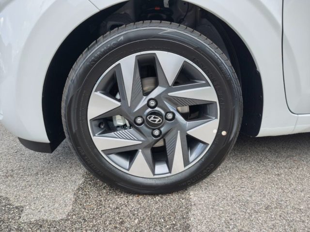 HYUNDAI i10 usata, con Controllo trazione
