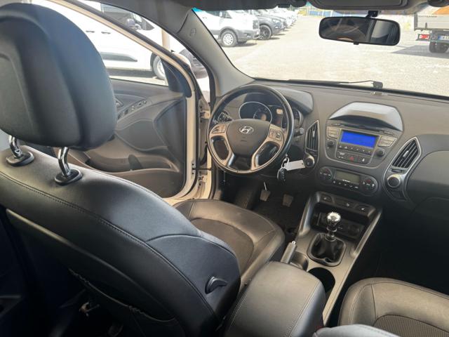HYUNDAI iX35 usata 23