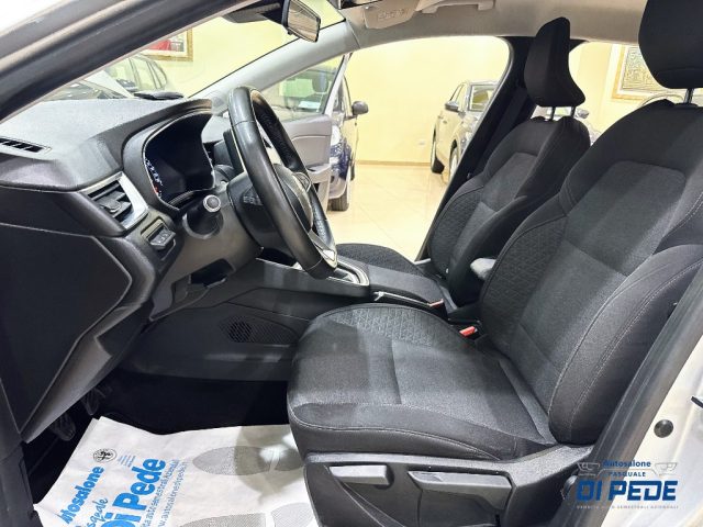 RENAULT Clio usata, con Autoradio digitale