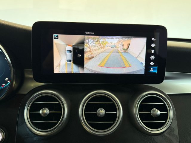 MERCEDES-BENZ GLC 220 usata 23