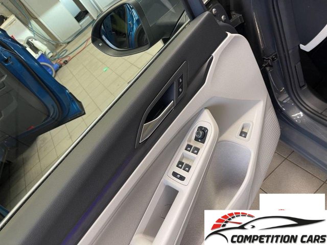 VOLKSWAGEN Golf usata, con Regolazione elettrica sedili