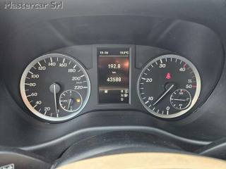 MERCEDES-BENZ Vito usata 13