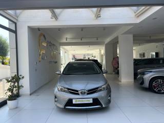 TOYOTA Auris usata, con Airbag laterali