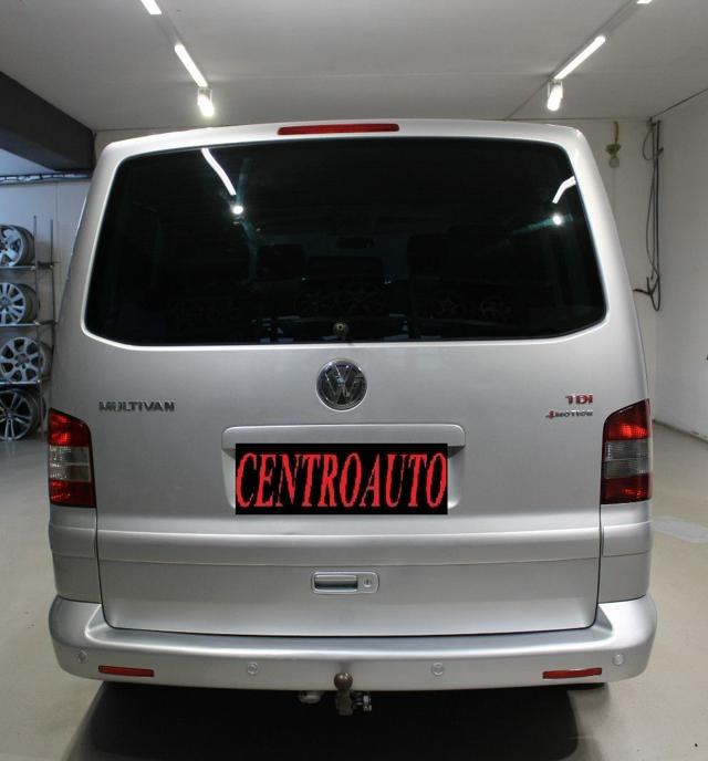 VOLKSWAGEN Multivan usata, con Lettore CD