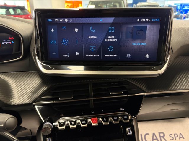 PEUGEOT 2008 usata, con Vetri oscurati