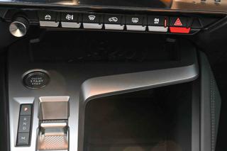 PEUGEOT 308 usata, con Volante in pelle