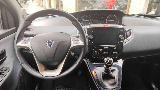 LANCIA Ypsilon usata, con Cronologia tagliandi
