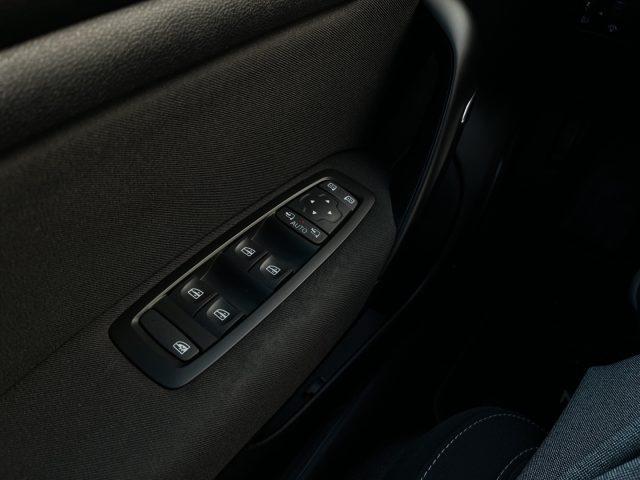 RENAULT Megane usata, con Bluetooth