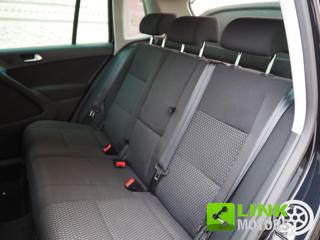 VOLKSWAGEN Tiguan usata, con Autoradio