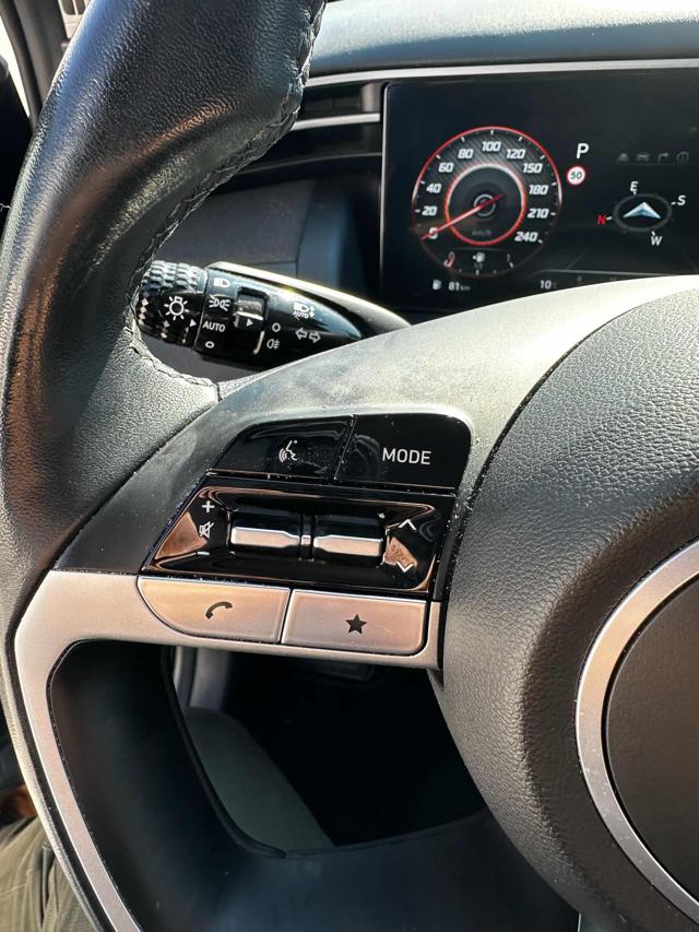 HYUNDAI Tucson usata, con Sedile posteriore sdoppiato