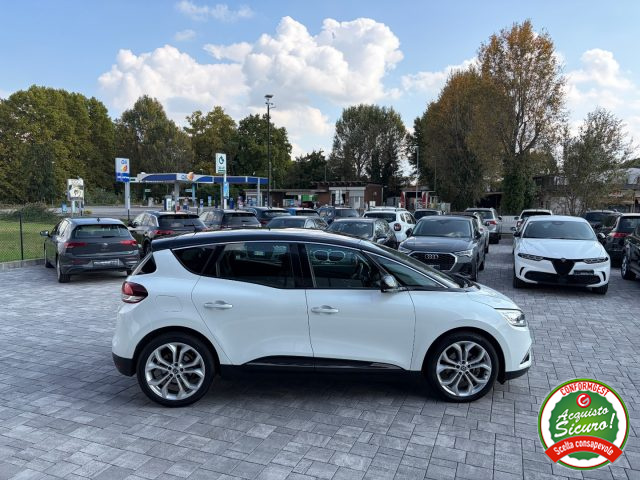 RENAULT Scenic usata, con Cerchi in lega