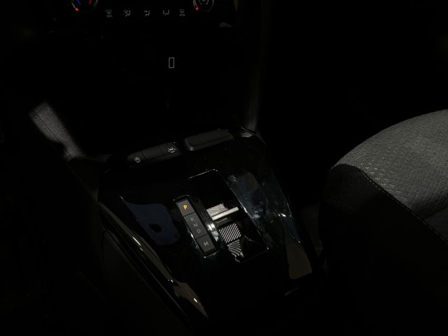 OPEL Corsa usata, con MP3