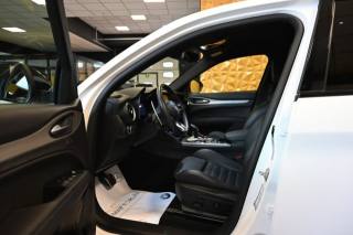 ALFA ROMEO Stelvio usata 23