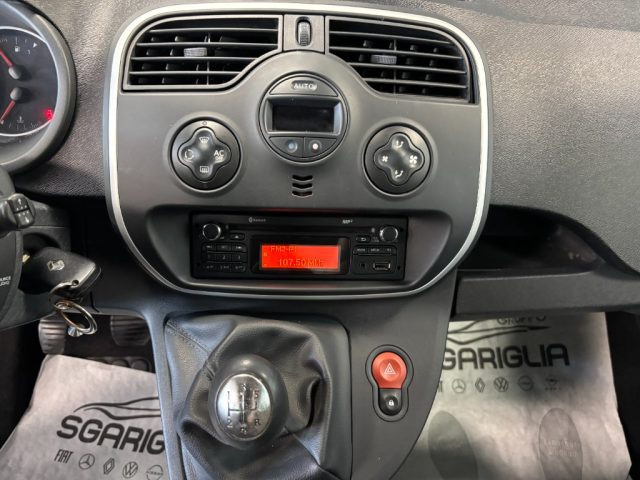 RENAULT Kangoo usata, con Servosterzo