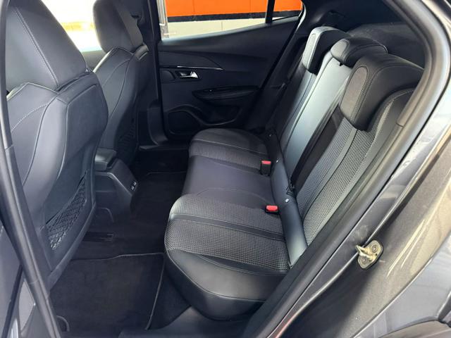 PEUGEOT 2008 usata, con Autoradio