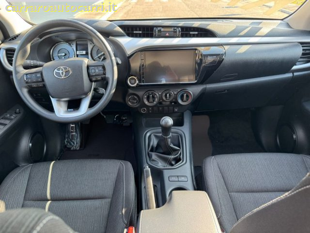TOYOTA Hilux usata, con Boardcomputer
