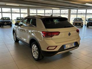 VOLKSWAGEN T-Roc usata, con Alzacristalli elettrici
