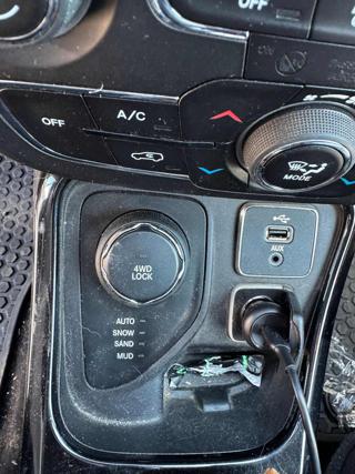 JEEP Compass usata, con Controllo automatico clima