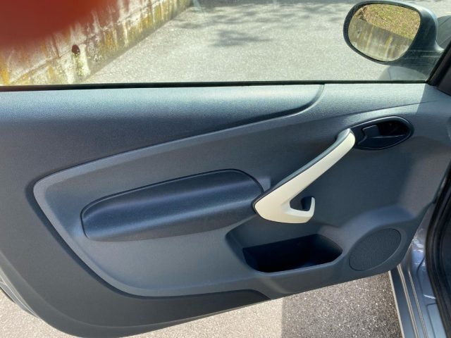 FORD Ka+ usata 9