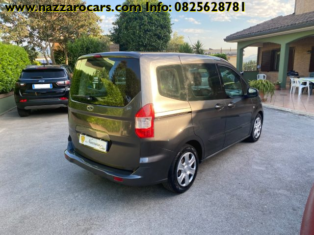 FORD Tourneo Courier usata, con Airbag Passeggero