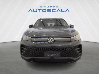 VOLKSWAGEN Tiguan usata, con Airbag