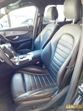 MERCEDES-BENZ GLC 220 usata 28