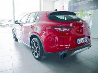 ALFA ROMEO Stelvio usata, con Cerchi in lega