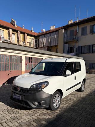 FIAT Doblo usata, con Airbag