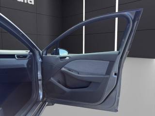 RENAULT Clio usata, con USB