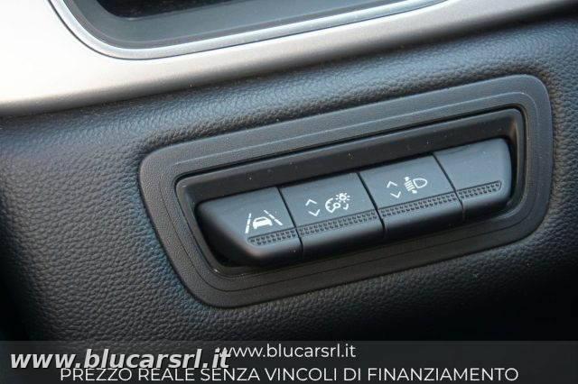 RENAULT Captur usata, con Bluetooth